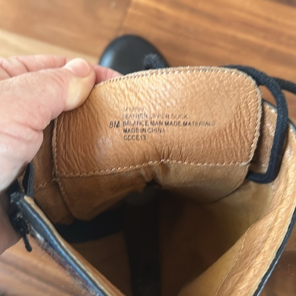 Sofft Avery Southwestern Black Leather Lace Up Boots SZ 8M - Picture 5 of 9